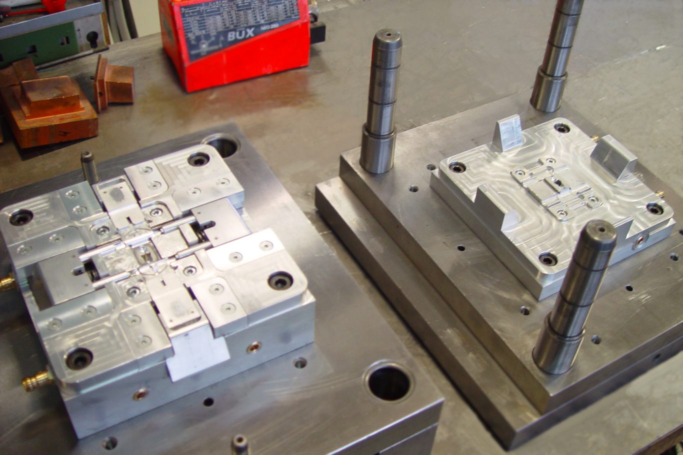 Fertigmontage eines Spritzgusswerkzeugs
